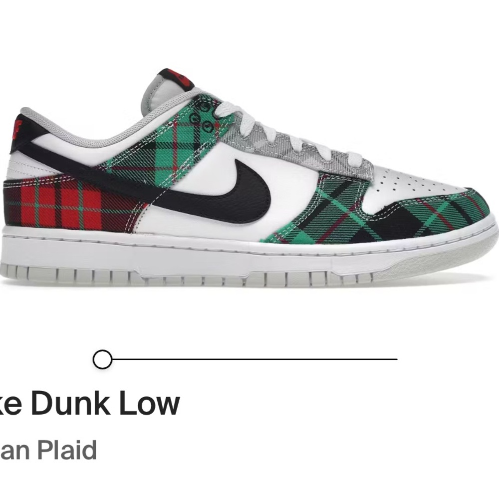 Nike Dunk Low "Tartan Plaid" • Men's Size 9 • Excellent Condition